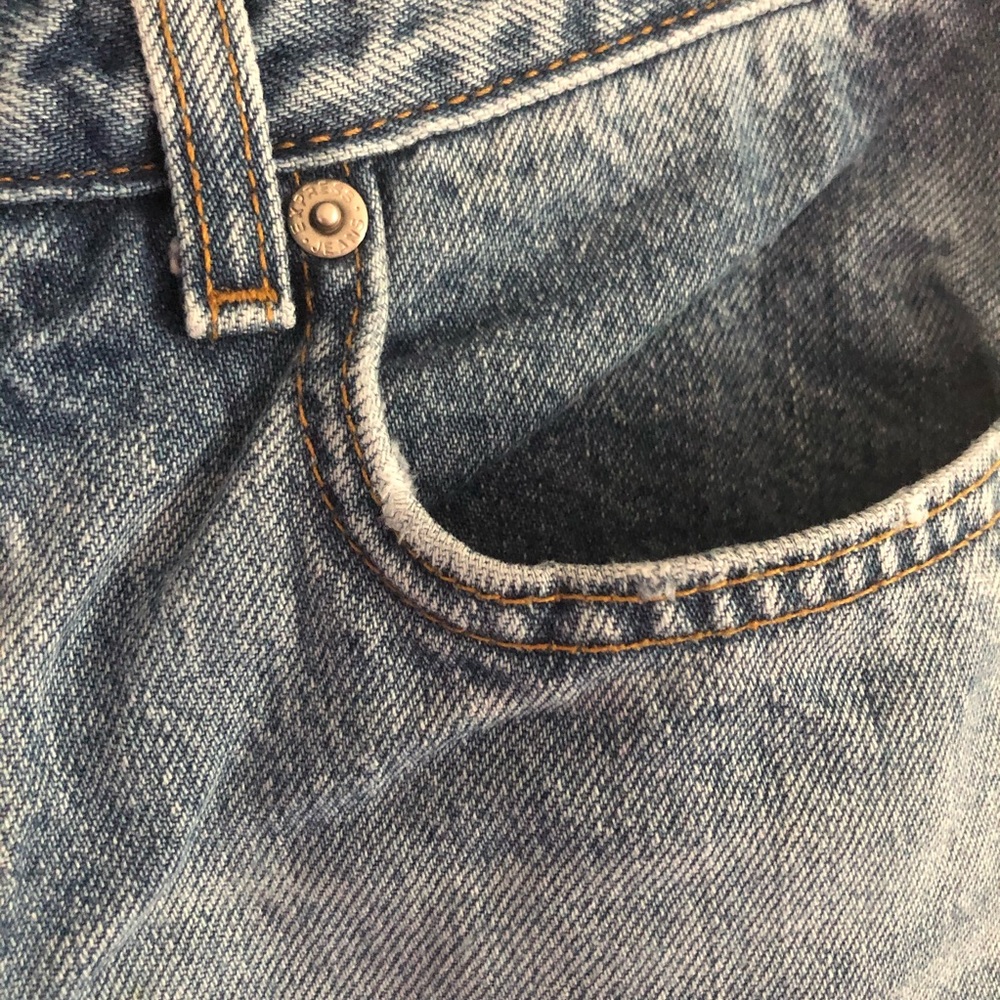 Express Low Rise Flare Jeans - Picture 5 of 6